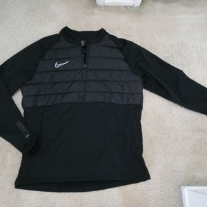 Nike dri-fit pullover